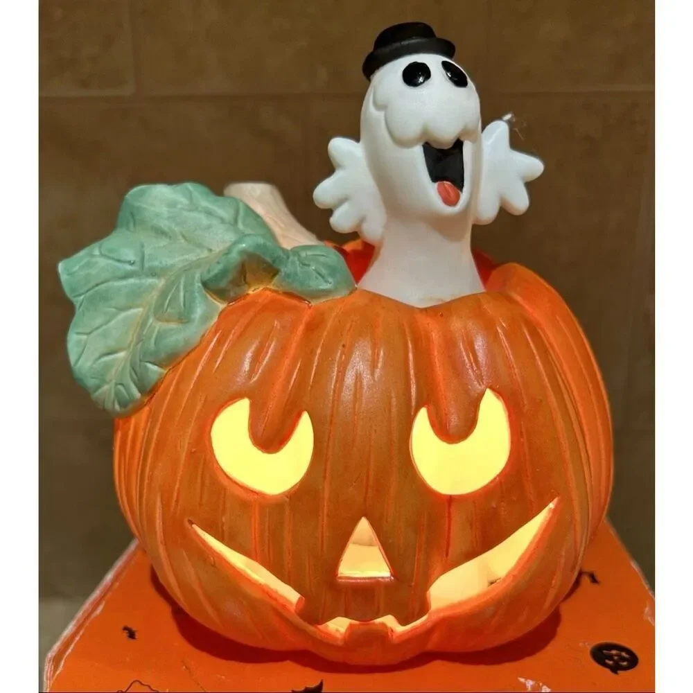No Brand halloween lighted